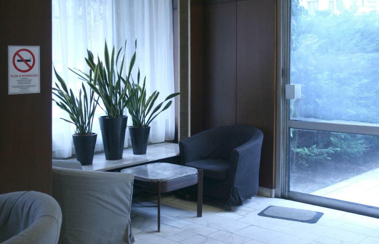 Margaret Bridge Studio Budapest